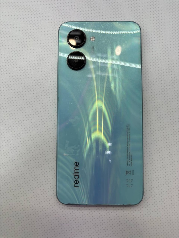 Смартфон Realme C33