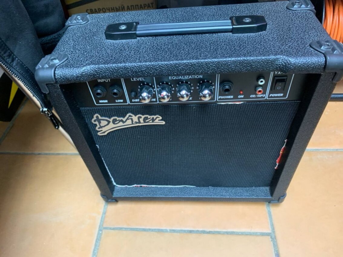 Комбоусилитель