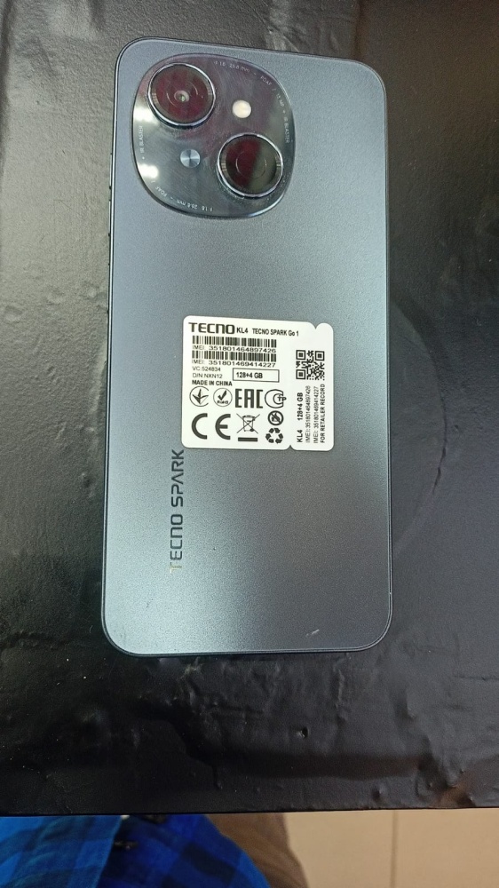 Мобильный телефон Tecno Спарк GO1 128г