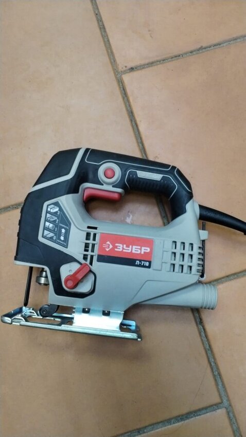 Лобзик зубр